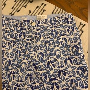 Chic Crown & Ivy shorts with blue and white star, stained glass design.